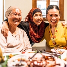 [L – R] 'Stories with Spice' dinner with Indian Ocean Fest Ambassador Poh Ling Yeow and Christmas Island Aunties Faridah Bahrom and Sanniah Kawi.